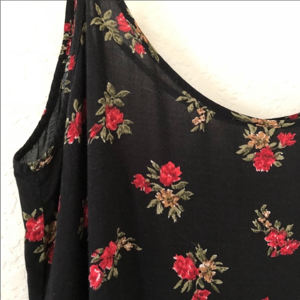 Brandy Melville Red Roses Floral Tiered Ruffle Dress - Picture 4 of 13